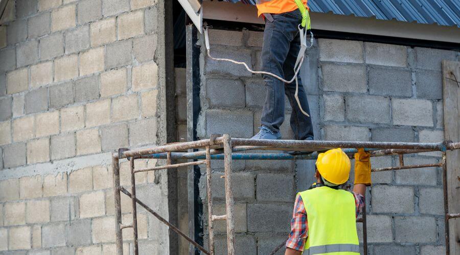 Professional New roof installation in Ruso, ND